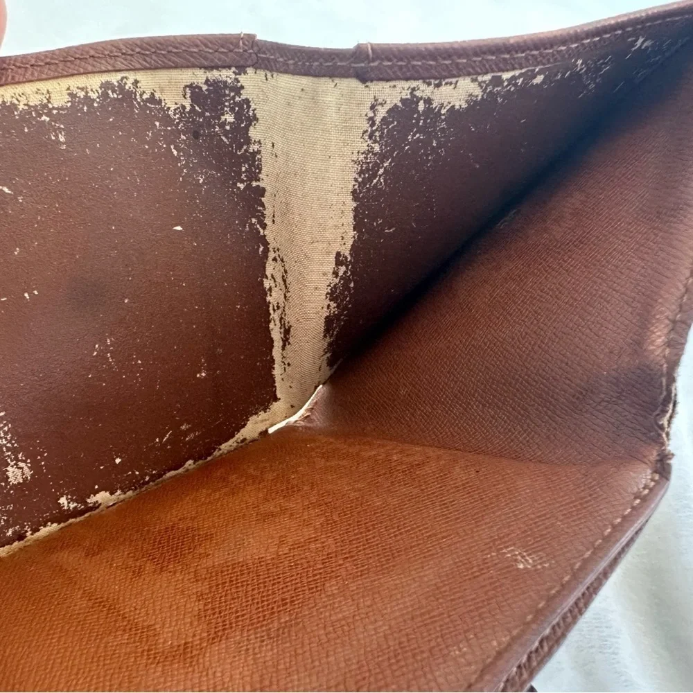 Louis Vuitton Monogram Wallet